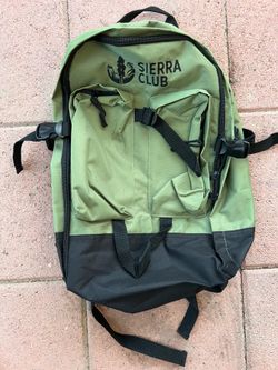 Sierra club backpack green - new without tags