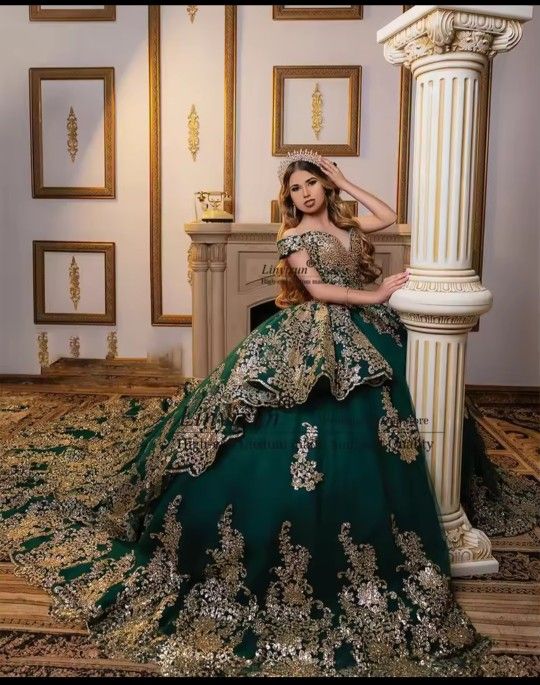 Emerald Green QuinceaƱera Dress