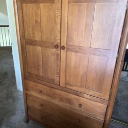 Armoire
