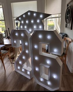 Large Graduation 26 LED PROP