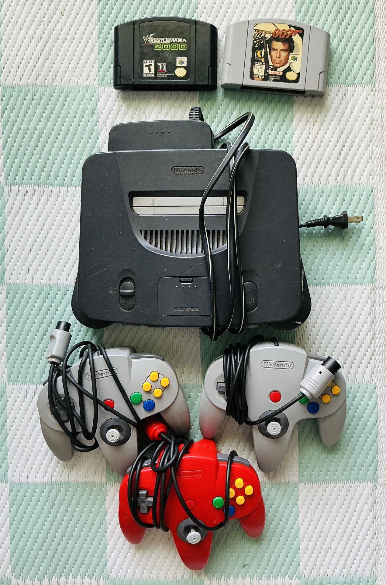 Authentic Nintendo 64 Console System + 3 Controllers + 2 Games