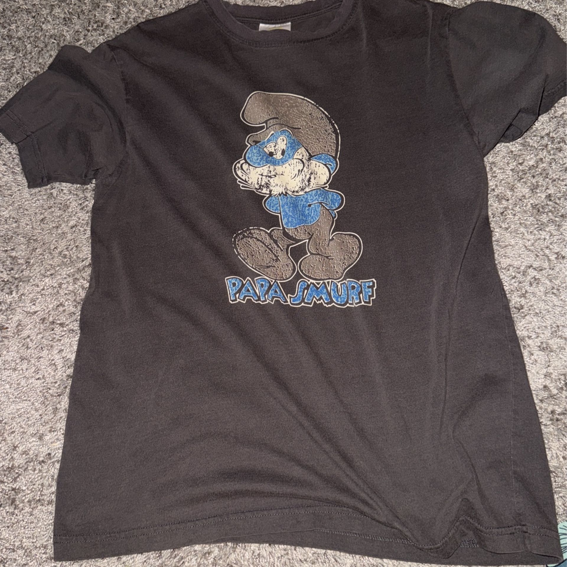 Papa Smurf shirt large