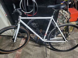 White Fixie