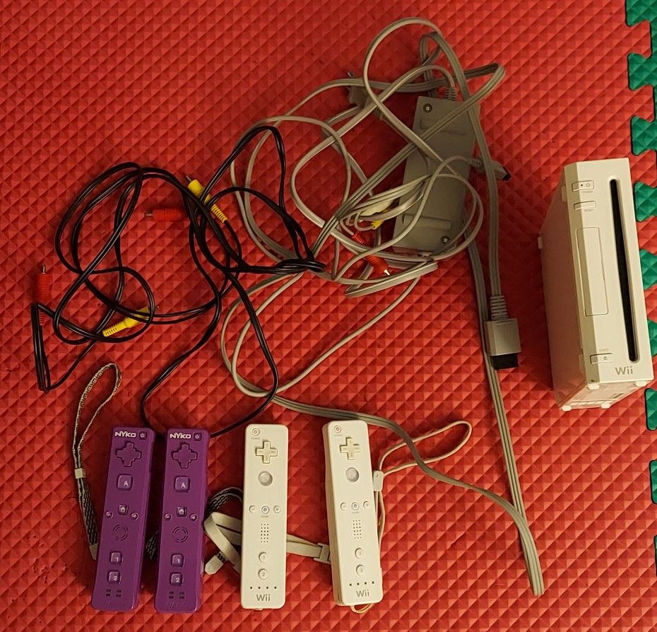 Wii plus 30 Games 