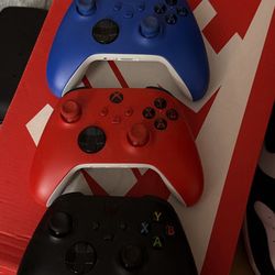 Xbox 1 Controllers 
