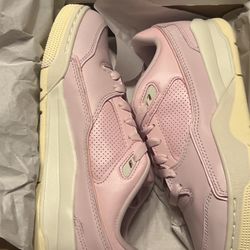Jordan Flight Court  Size 6y Pink Foam 