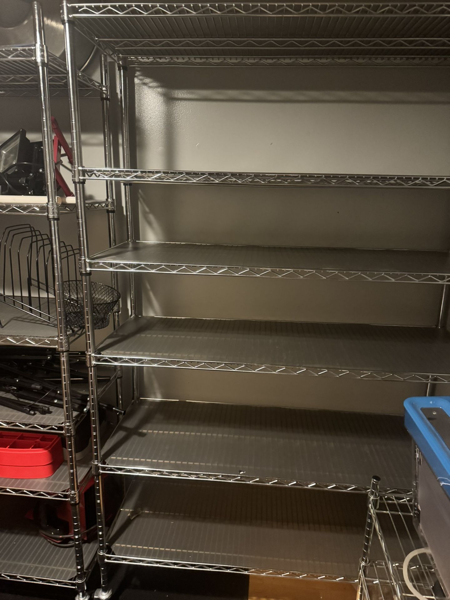 Metal Shelves 5 Rolls