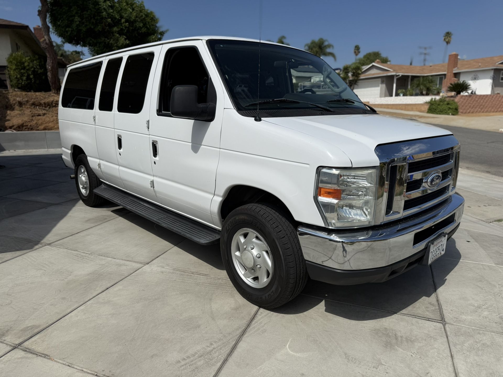 2014 Ford E-150