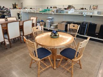 Dinning room table