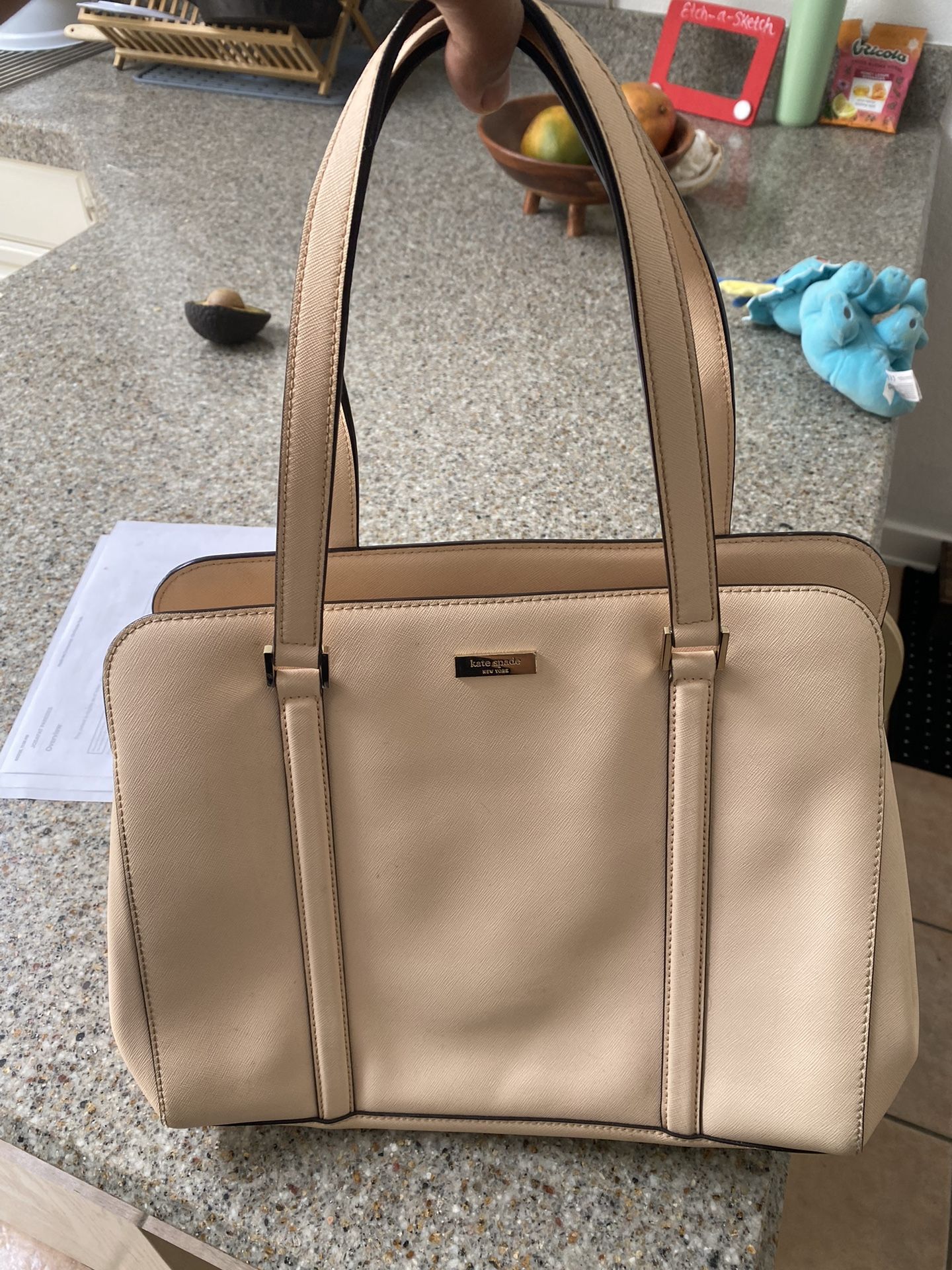 Kate Spade Kenzie Limited Edition Large Tote 👜