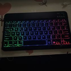 Color Changing Keyboard With Mouse 