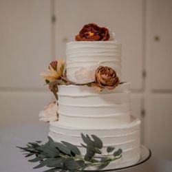 Faux Wedding Cake