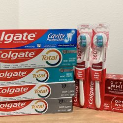 Colgate toothbrush Toothpaste Bundle