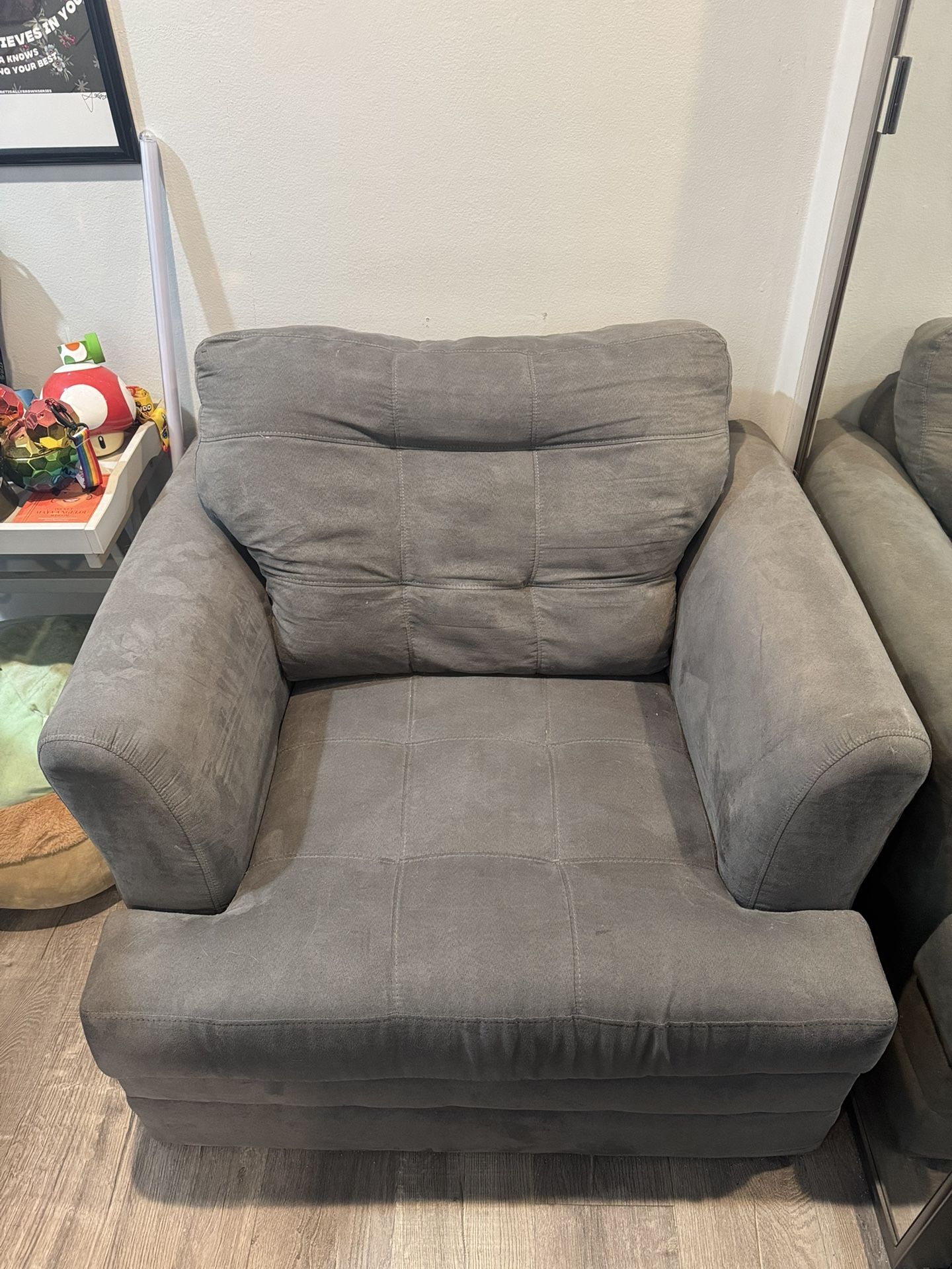 Gray Comfy Chair 