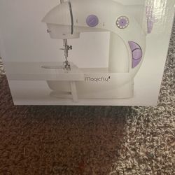 Mini Sewing Machine