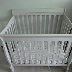 Mini Crib