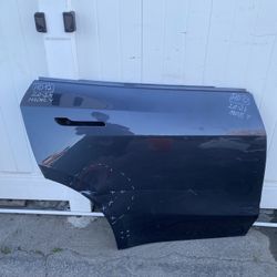 2020 2021 2022 2023 2024 Tesla Model Y Right Passenger Side Rear Door Shell OEM