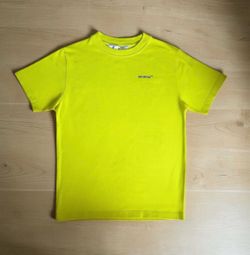 Off-White “Arrows Caravaggio Tee”