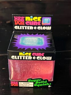 Needoh nice cube glitter and glow