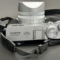 Fujifilm X100V SILVER NEW (SAME DAY SHIP)