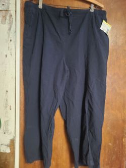 Women's size xl and 16 capris