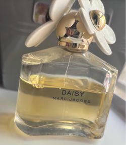 Daisy Marc Jacobs Perfume