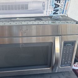 Whirlpool Microwave 