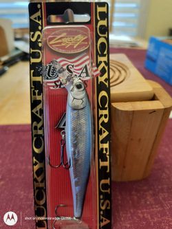 FISHING LUCKY CRAFT SUSPENDING