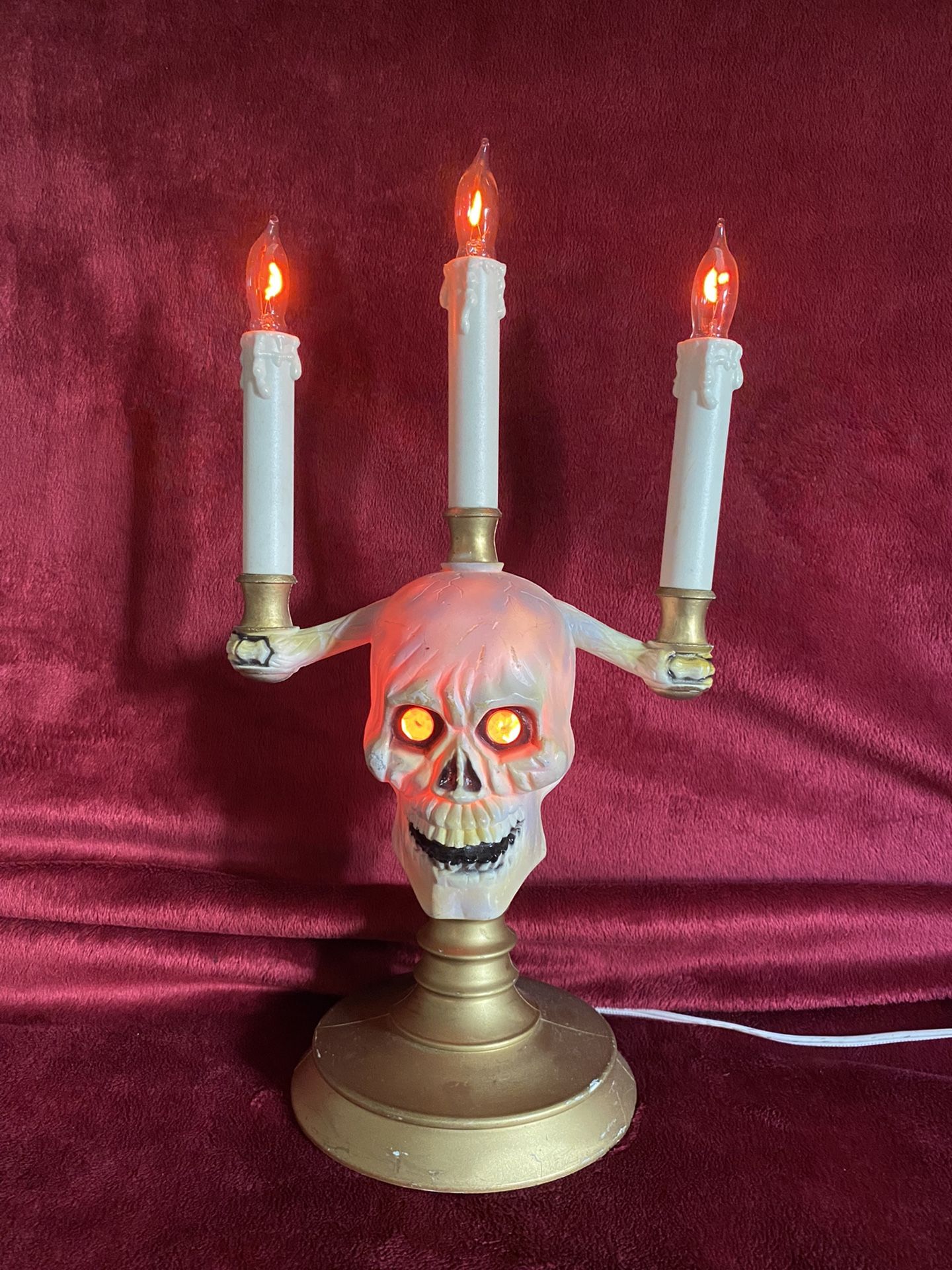 Vintage Skull Candelabra Flickering Lights Halloween