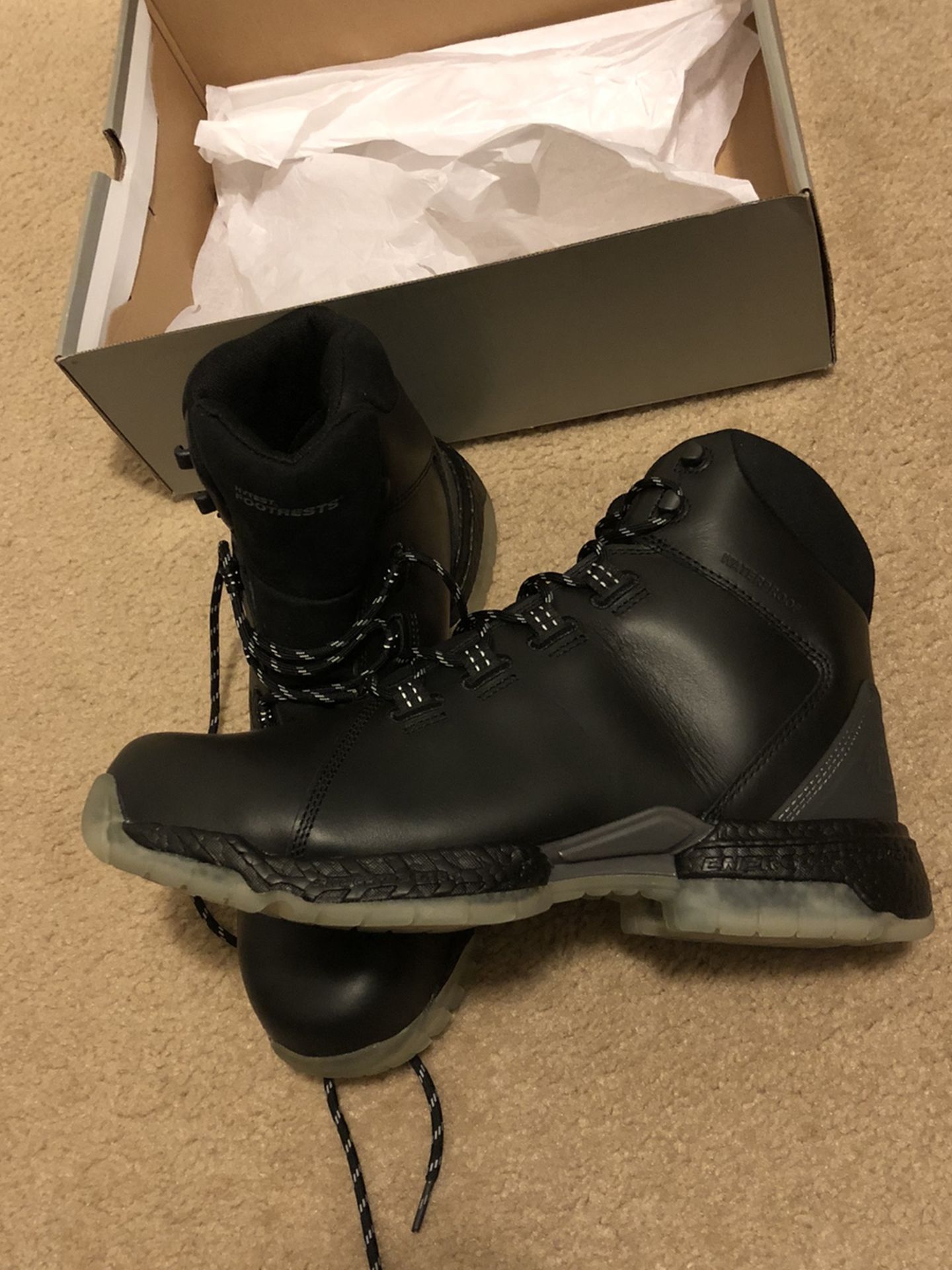 Work boots 🥾 10.5 Brand New