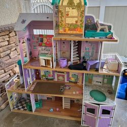 Doll House