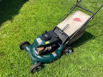 Craftsman 20” TECUMSEH engine push lawnmower with bag