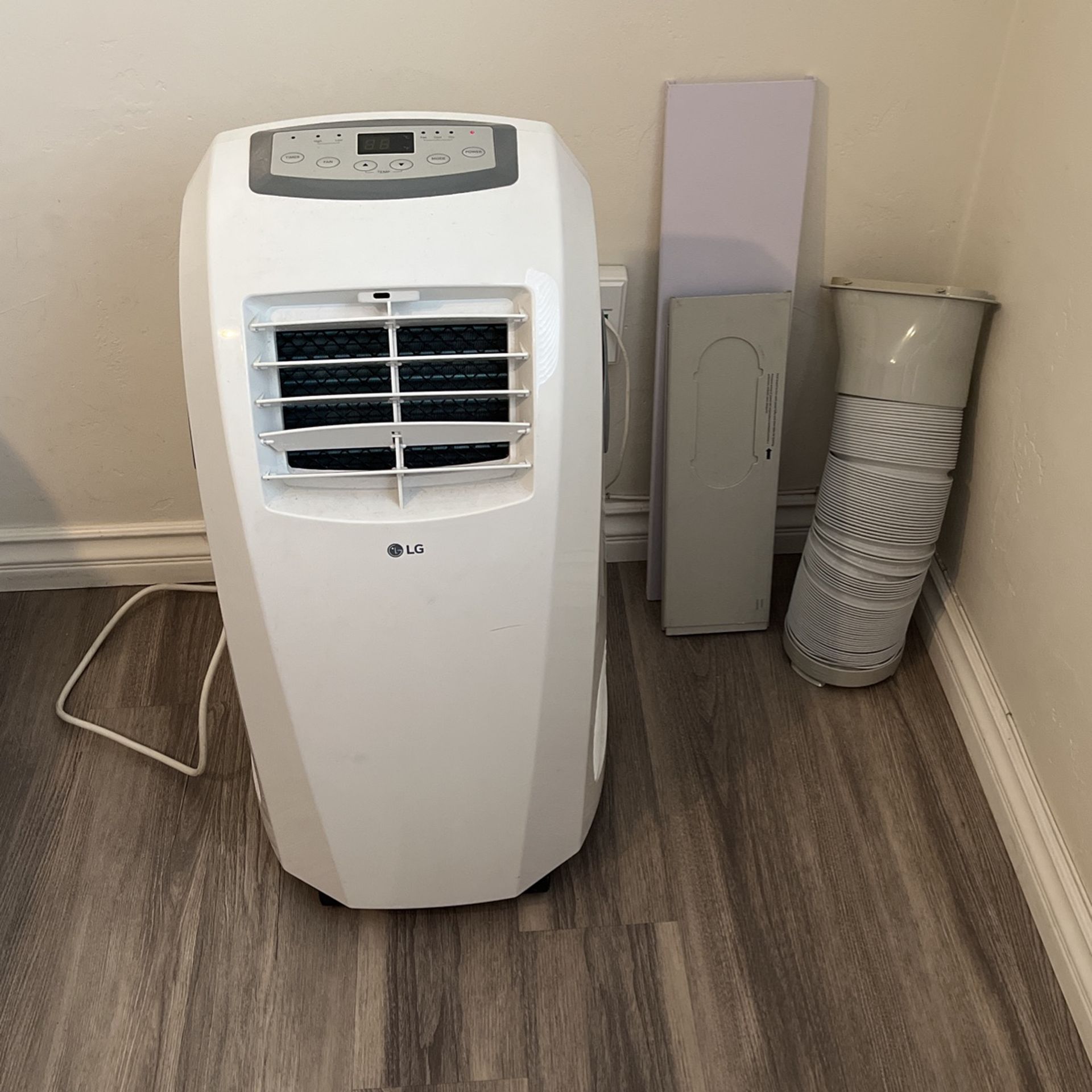 LG Window Air conditioner 