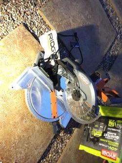 New Ridgid 12” Compound Miter Saw (R41221).. new, only 120 tomorrow 👍🏽👍🏽