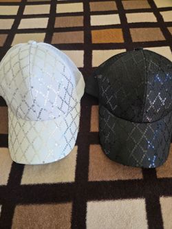 Gorras las 2 x $14