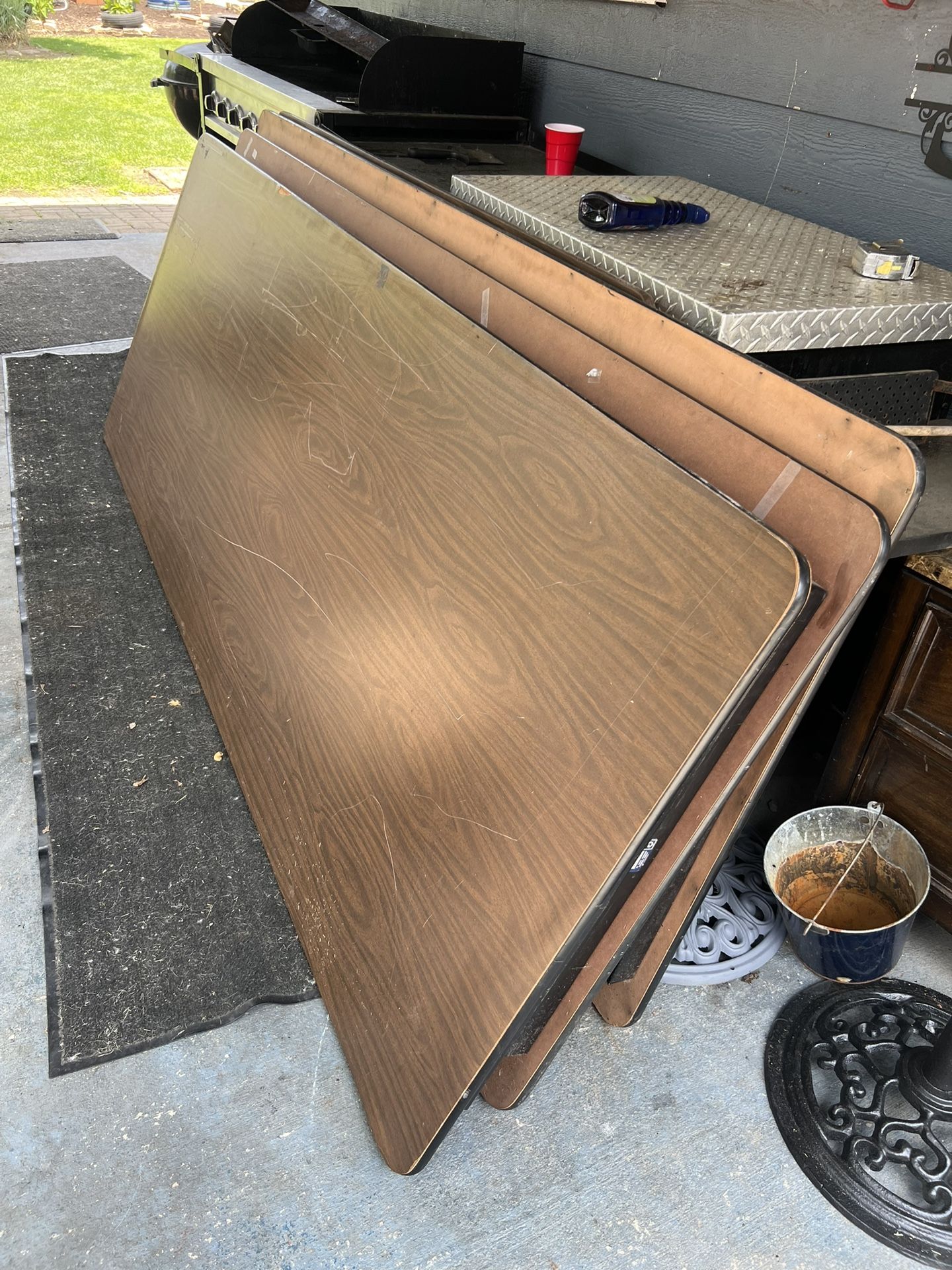 4-8’x3’ ft office folding tables $35 each obo mejor offerta
