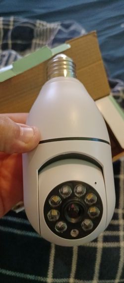 BRAND New Bulb Camera 