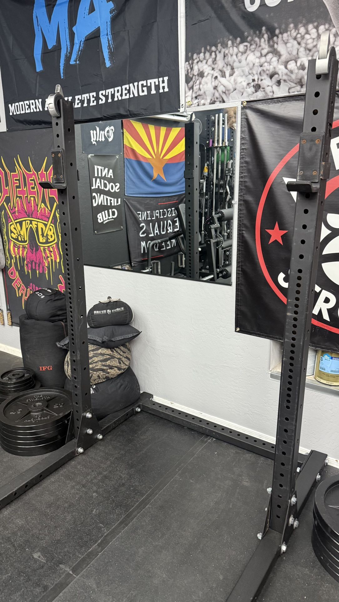 Rogue SML-1 70” Squat Stand