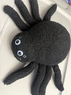 Spider heat pillow