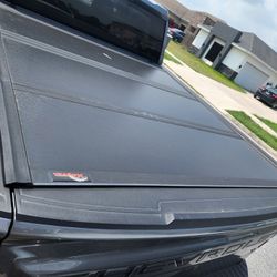 Truck Bed Hardcover 