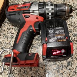 Milwaukee Hammer drill 18v