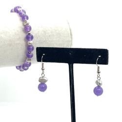 New Asian Lavender Jade Bracelet and Earrings 