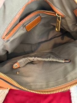 Used Chloe purse- camel- PICK UP IN SCV NOT LA!!