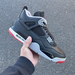 Jordan 4 Bred 
