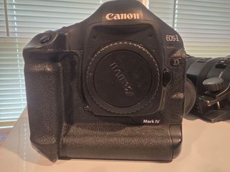 Canon 1D mark iv.