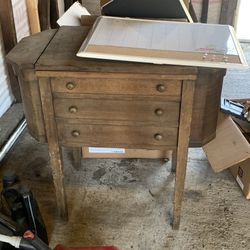 Singer Antique Sowing Machine