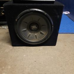 1000w 12" JBL sub