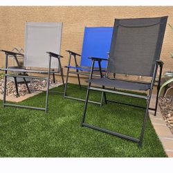  New Folding Chairs