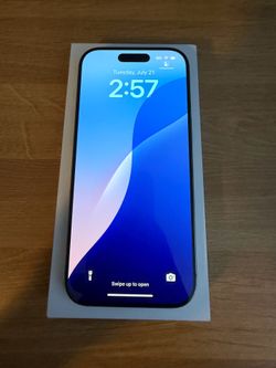 iPhone 16 Pro 256GB Natural Titanium UNLOCKED