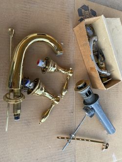 Restroom Facet…$20 Or Give Me An Offer